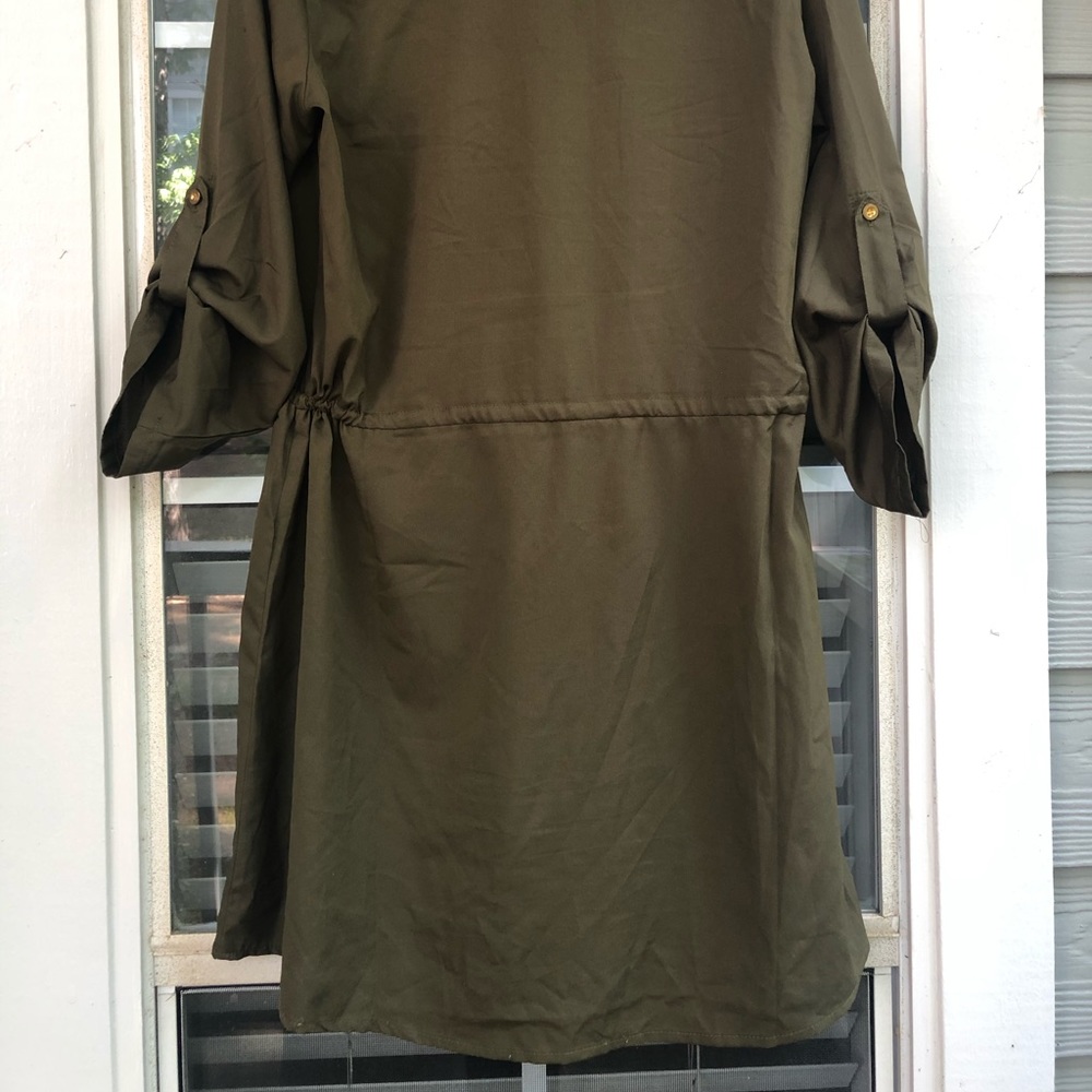 Mini Dress 🤑 - Picture 2 of 3